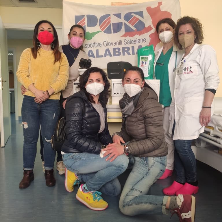 Reggio Calabria, le PGS donano strumentazioni mediche all'Ospedale Metropolitano 1
