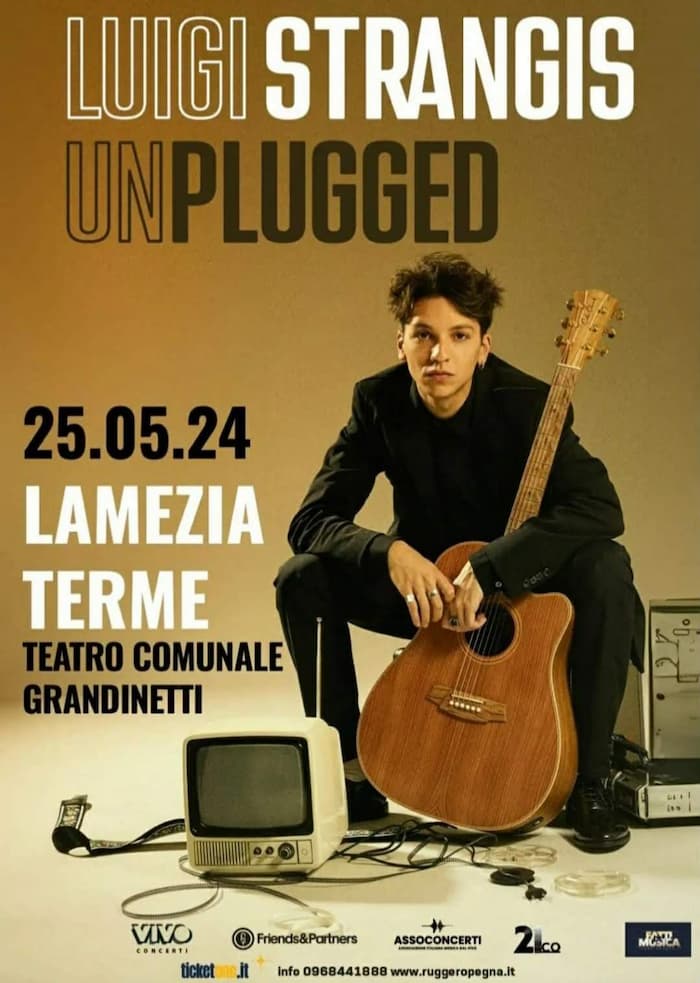 Luigi Strangis un plugged 25 Maggio 2024 Teatro Grandinetti, Lamezia Terme