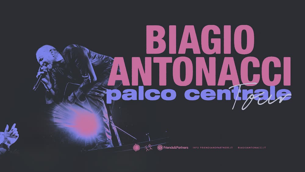 Biagio Antonacci in palco centrale tour a Reggio Calabria